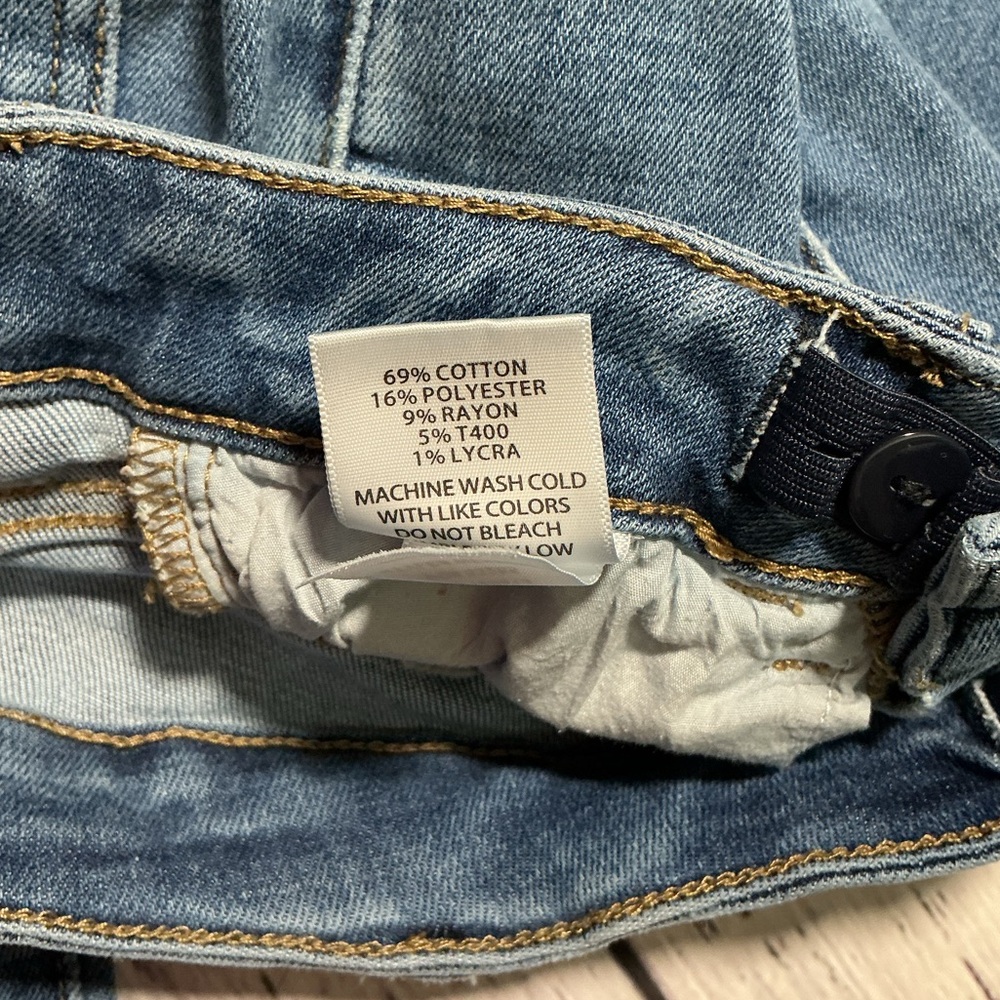 Willow & Root Youth The Everyday Jean. Size 8. - Picture 7 of 7